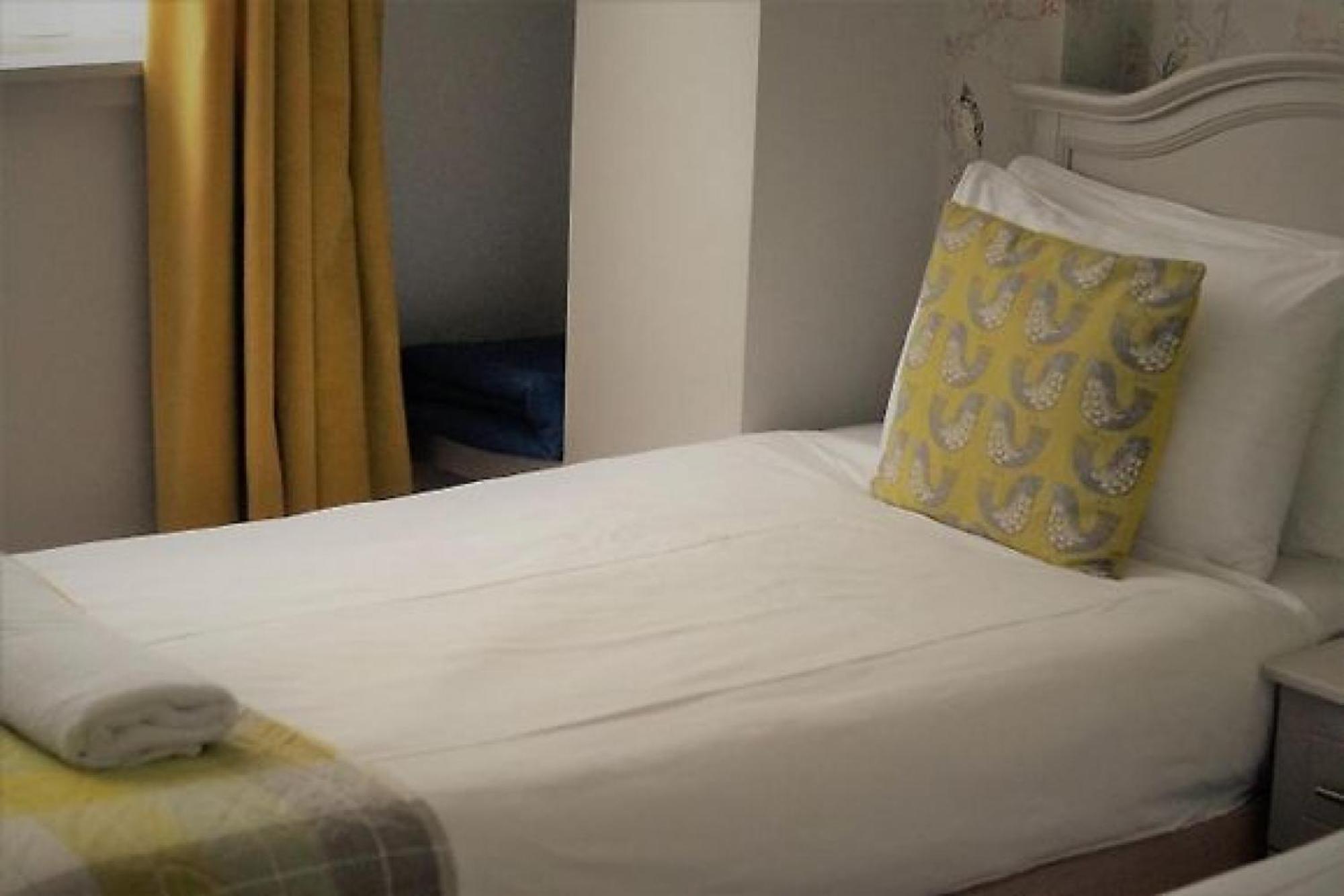 The Waterfront Townhouse Accommodation Kilkenny Ngoại thất bức ảnh
